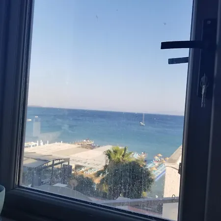Denize Sifir 1 1 Salon Sueit Ντιντίμ